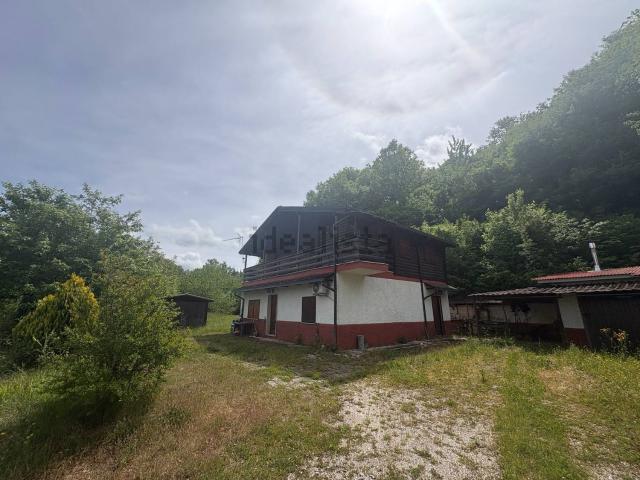 Casa in vendita a Torricella Sabina, Lazio