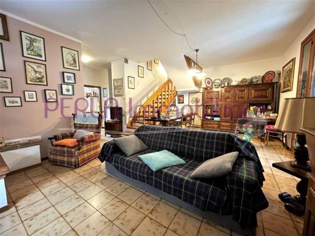 Casa in vendita a Follonica, Toscana