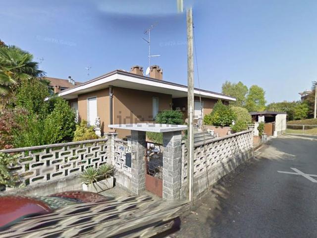 Casa in vendita a Santa Croce di Borgomanero, Piemonte