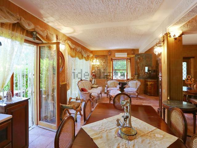 Casa in vendita a Punta del Lago, Ronciglione