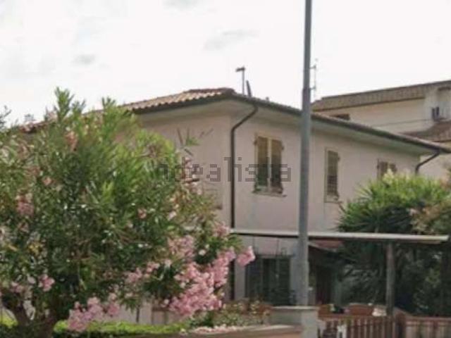 Casa in vendita a San Donato, Cascina