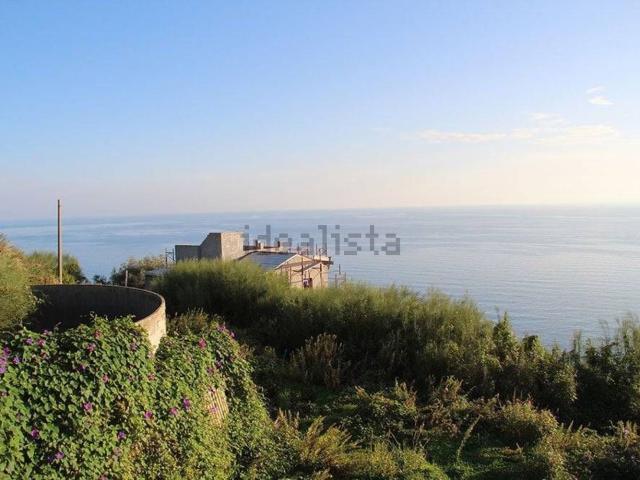Casa in vendita a Ventimiglia, Liguria