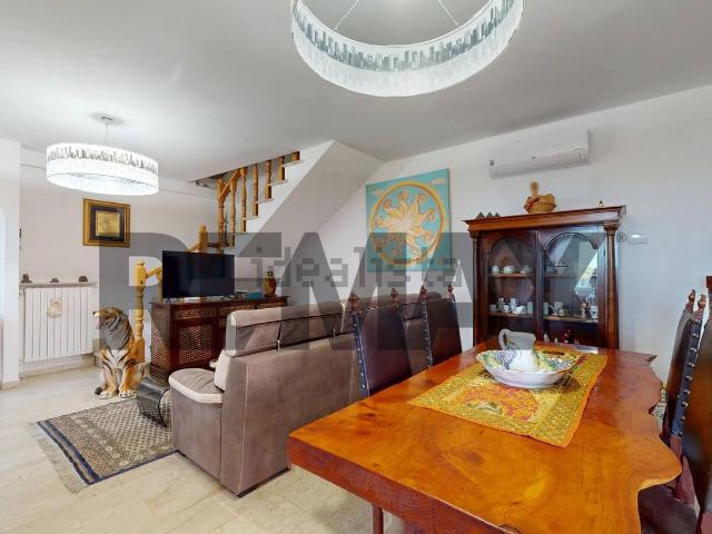 Casa in vendita a Val Polcevera, Serra Riccò