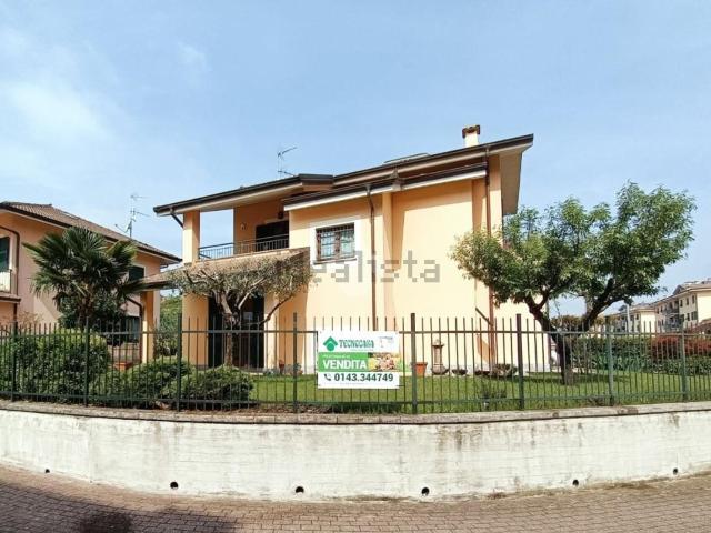 Casa in vendita a Piemonte, Alessandria