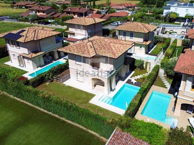 Casa in vendita a Montinelle, Manerba del Garda