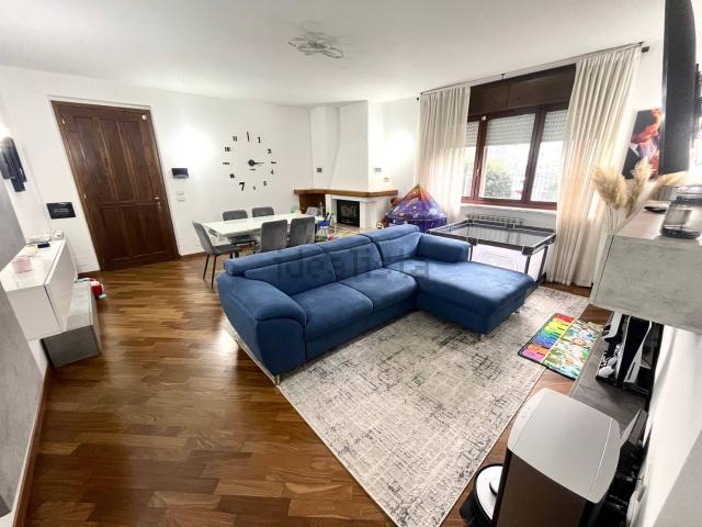 Casa in vendita a L'Isola, Piemonte
