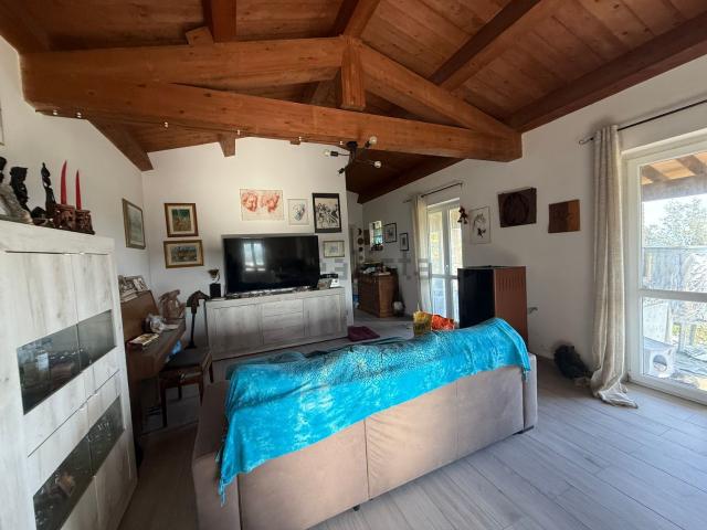Casa in vendita a Unione di Comuni Montani Colline del Fiora, Manciano