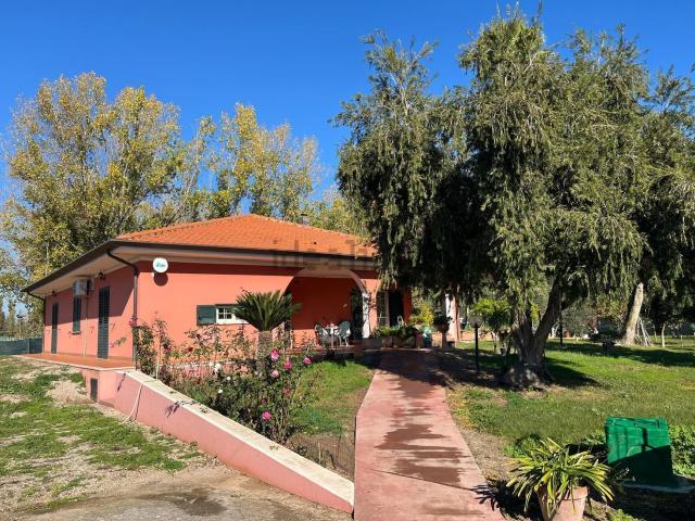 Casa in vendita a Campo Boario, Latina
