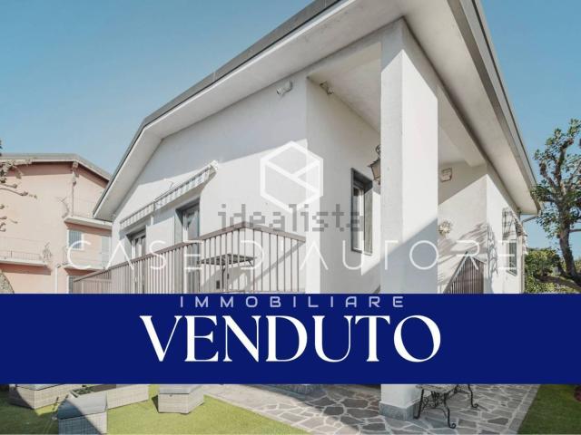 Casa in vendita a Cuggiono, Lombardia