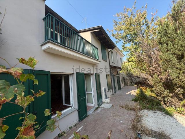 Casa in vendita a Broni, Lombardia
