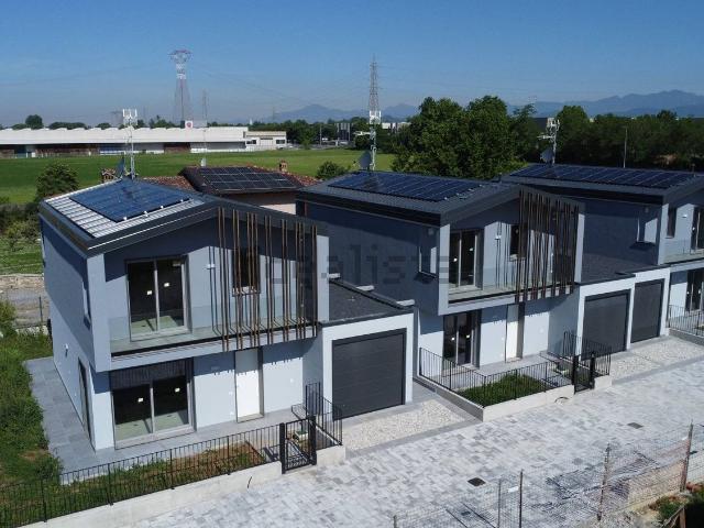 Casa in vendita a Telgate, Lombardia