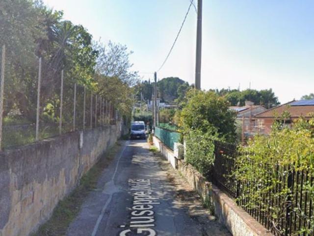 Casa in vendita a Caltanissetta, Sicilia