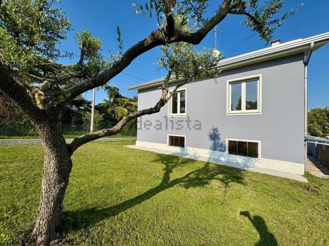 Casa in vendita a Vicina, Desenzano Del Garda