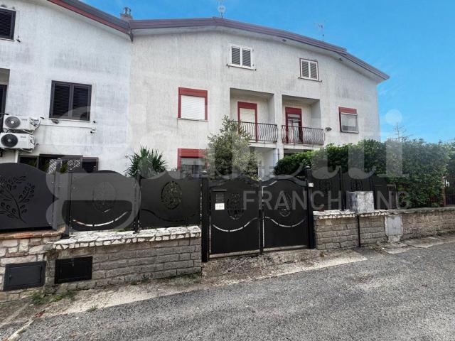 Casa in vendita a Dragoni, Campania