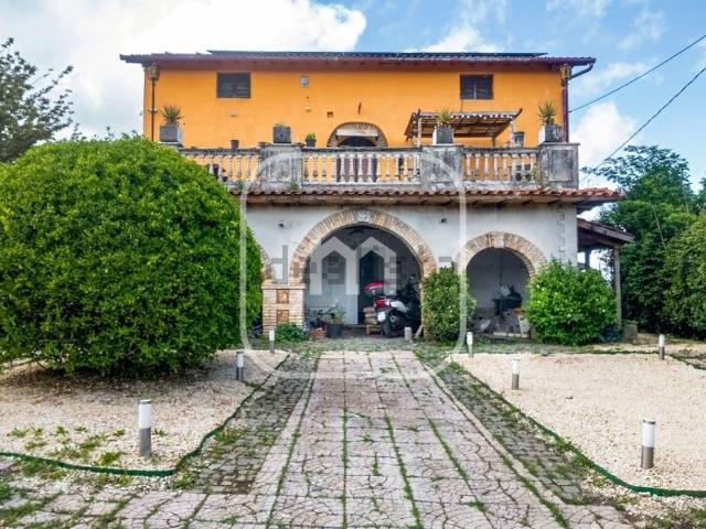 Casa in vendita a Colle del Fico, Roma Capitale