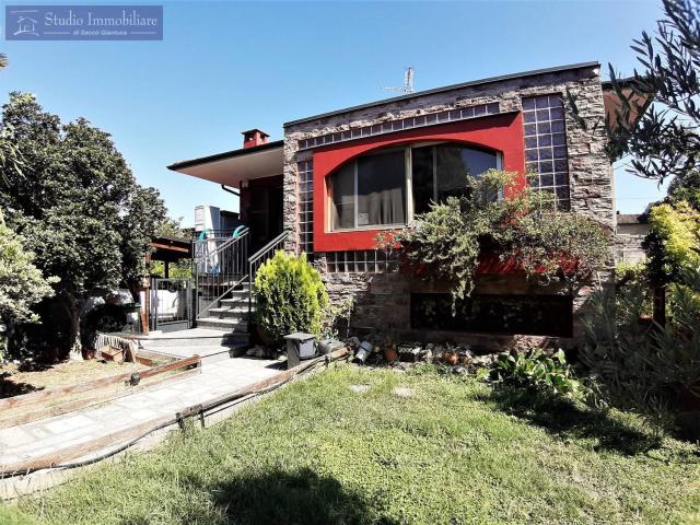Casa in vendita a La Chiusa, Casteggio