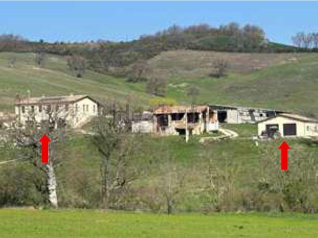 Casa in vendita a Matelica, Macerata