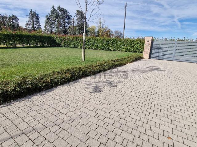Casa in vendita a Colline Matildiche, Re