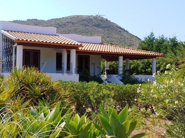 Casa in vendita a Panarea, Sicilia