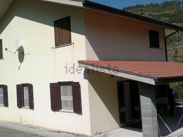 Casa in vendita a Cortino, Abruzzo