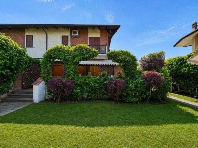 Casa in vendita a Vittoria Apuana, Forte Dei Marmi