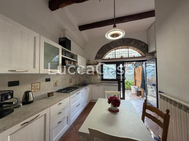 Casa in vendita a Unione dei comuni Media Valle del Serchio, Borgo A Mozzano