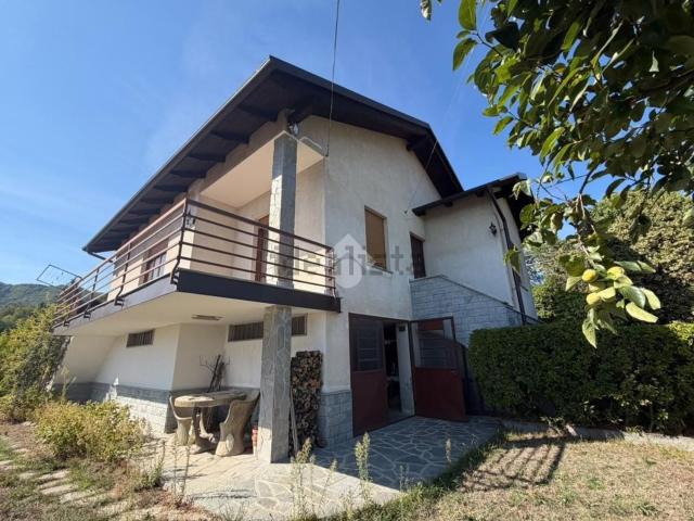 Casa in vendita a Fiola, Cumiana