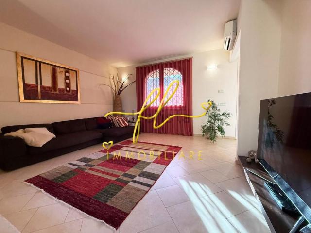 Casa in vendita a Cecina, Livorno