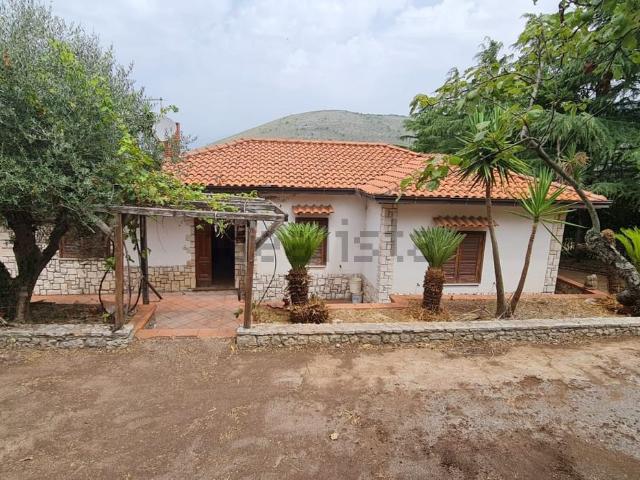 Casa in vendita a Sonnino, Lazio
