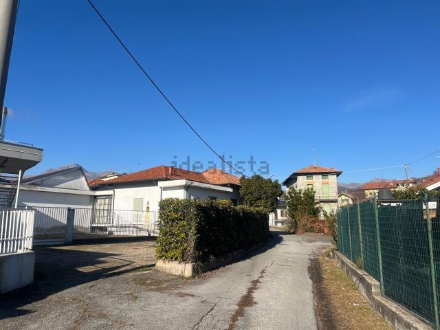 Casa in vendita a Prato, Piemonte