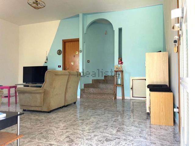 Casa in vendita a Roccelletta, Borgia
