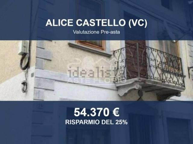 Casa in vendita a Alice Castello, Vercelli