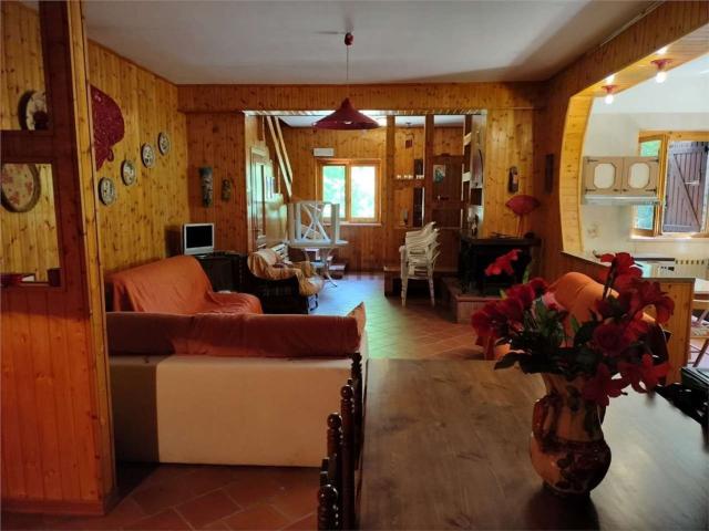 Casa in vendita a Camigliatello Silano, Calabria