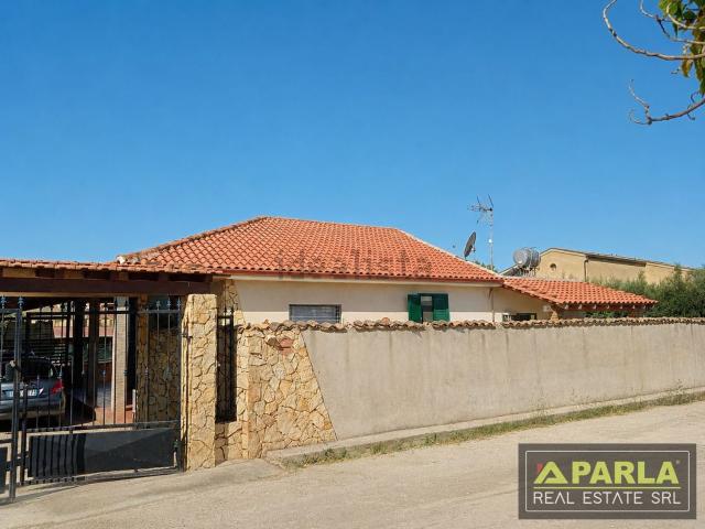 Casa in vendita a Caucana, Santa Croce Camerina