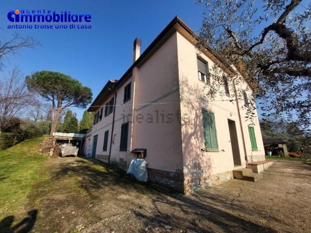 Casa in vendita a Montecatini Alto, Montecatini Terme
