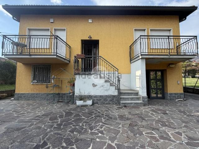 Casa in vendita a Cornell, Monasterolo