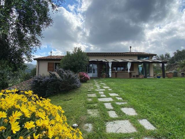 Casa in vendita a Bolgheri, Toscana
