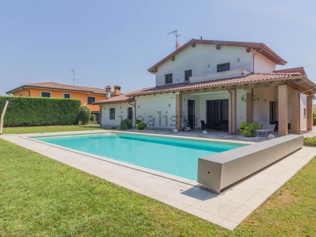 Casa in vendita a Sarmato, Reggio Emilia