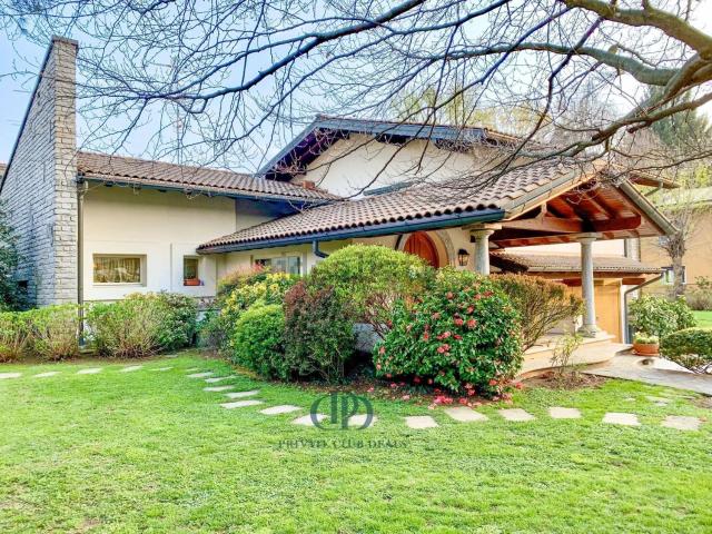 Casa in vendita a Firenzuola, Fino Mornasco