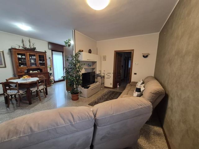 Casa in vendita a Villafranca Di Verona, Veneto