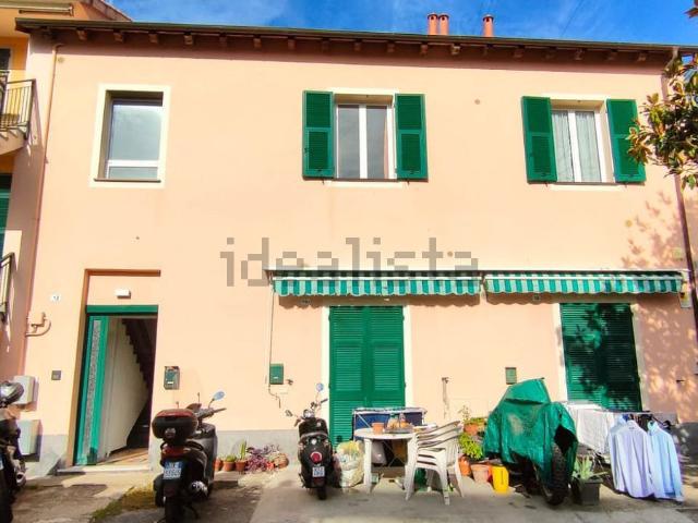 Casa in vendita a Sestri Levante, Genova
