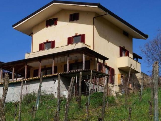 Casa in vendita a Alvignano, Campania