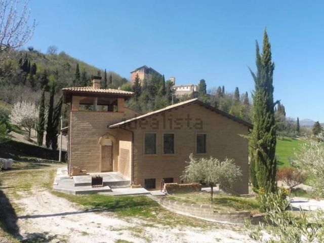 Casa in vendita a Marche, Macerata