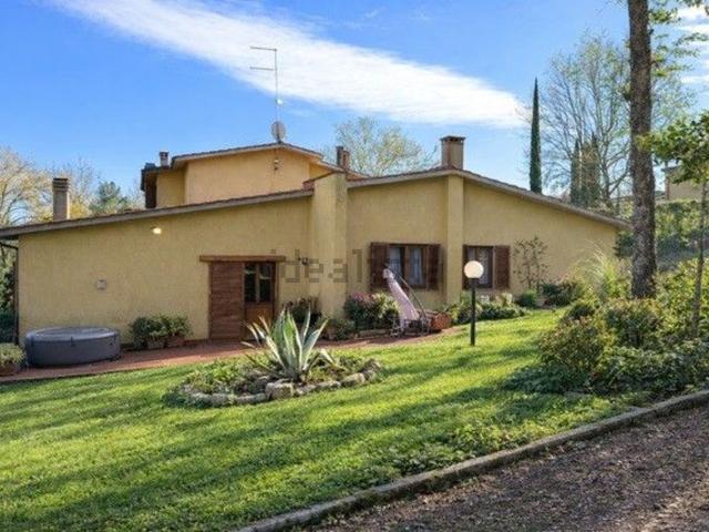 Casa in vendita a Siena