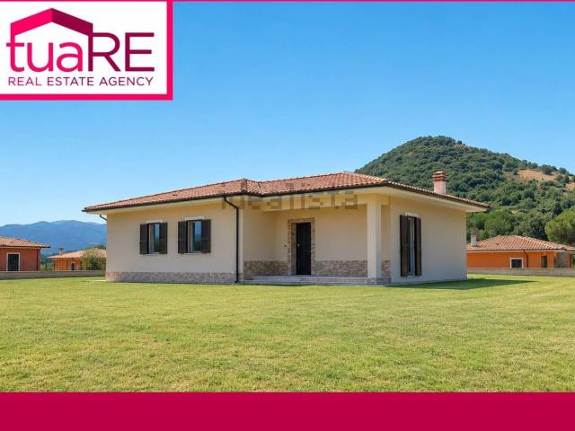 Casa in vendita a Le Pianozze, Scandriglia