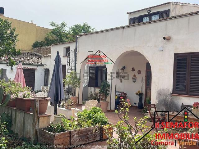 Casa in vendita a Partinico, Sicilia