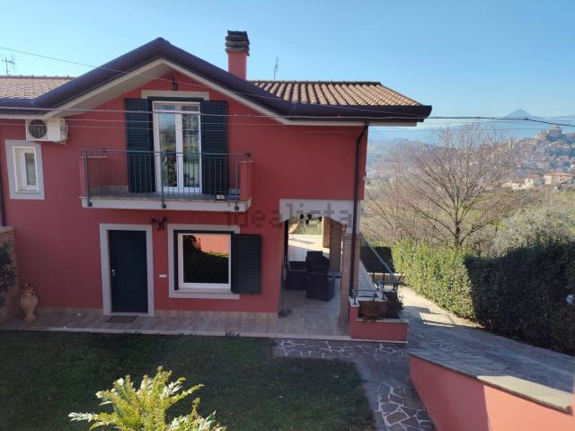 Casa in vendita a Ceccano, Lazio