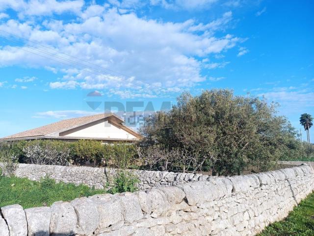Casa in vendita a Marina Di Modica, Sicilia