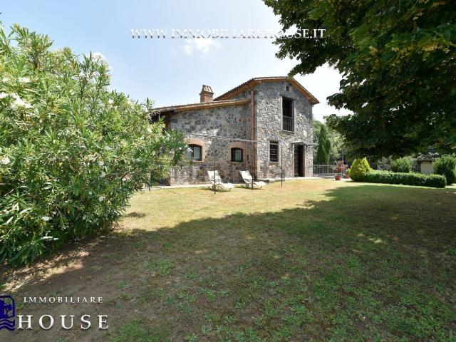 Casa in vendita a Bolsena, Viterbo