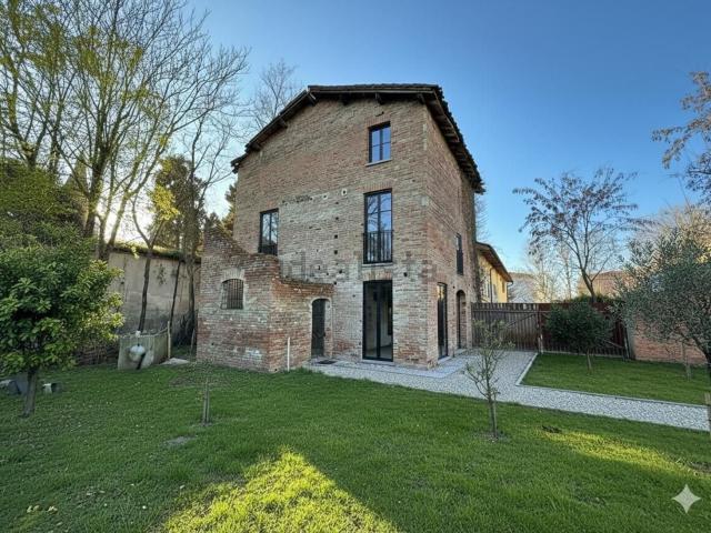 Casa in vendita a Albareto, Modena